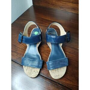 NEW Donald J. Pliner Neve Sandal US 7.5